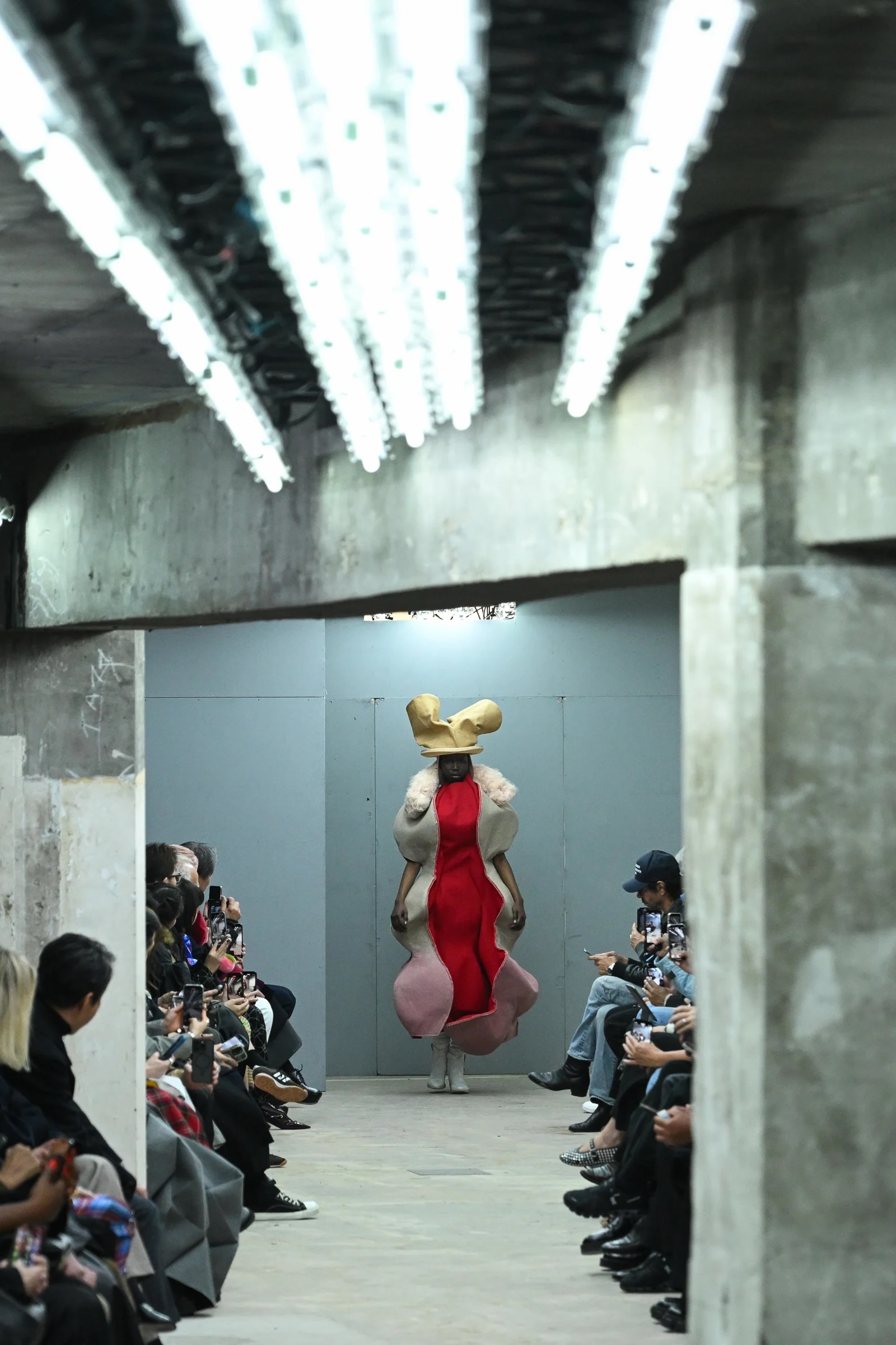 COMME des GARÇONS Spring/Summer 2026 Show “AFTER THE DUST”